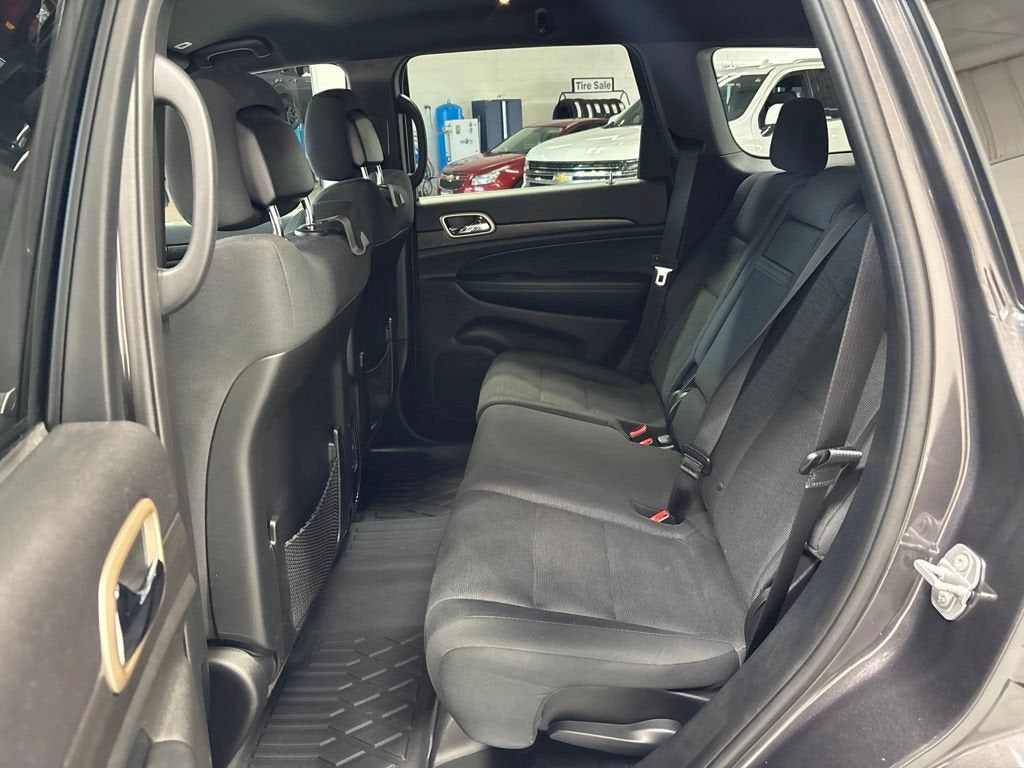 2017 Jeep Grand Cherokee Laredo
