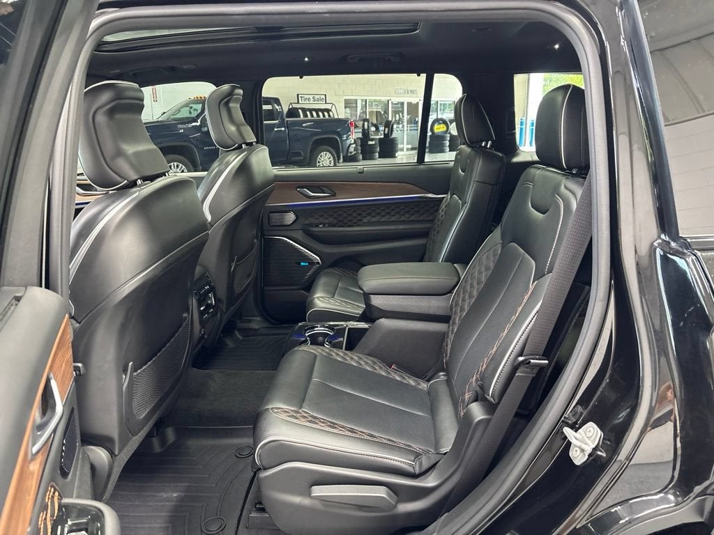 2021 Jeep Grand Cherokee L Summit
