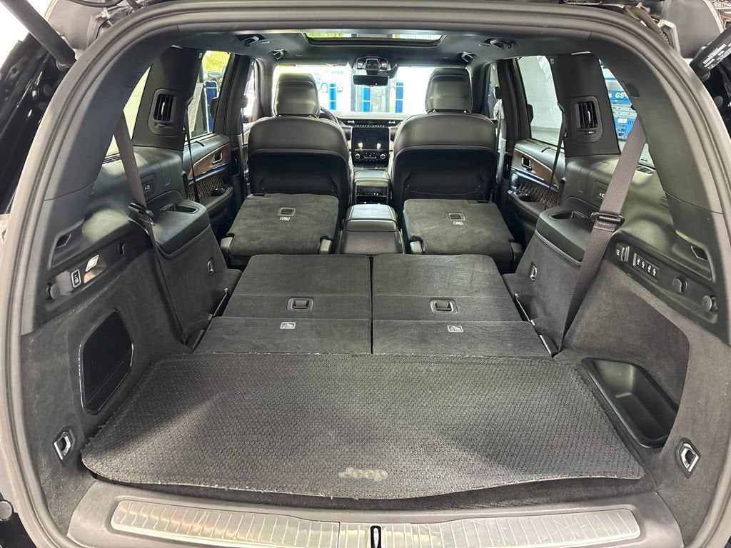 2021 Jeep Grand Cherokee L Summit