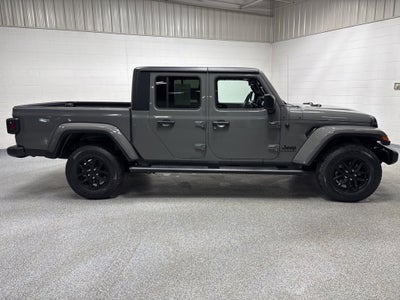 2022 Jeep Gladiator Altitude