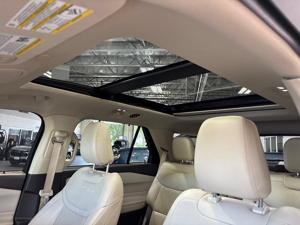 2021 Ford Explorer Platinum