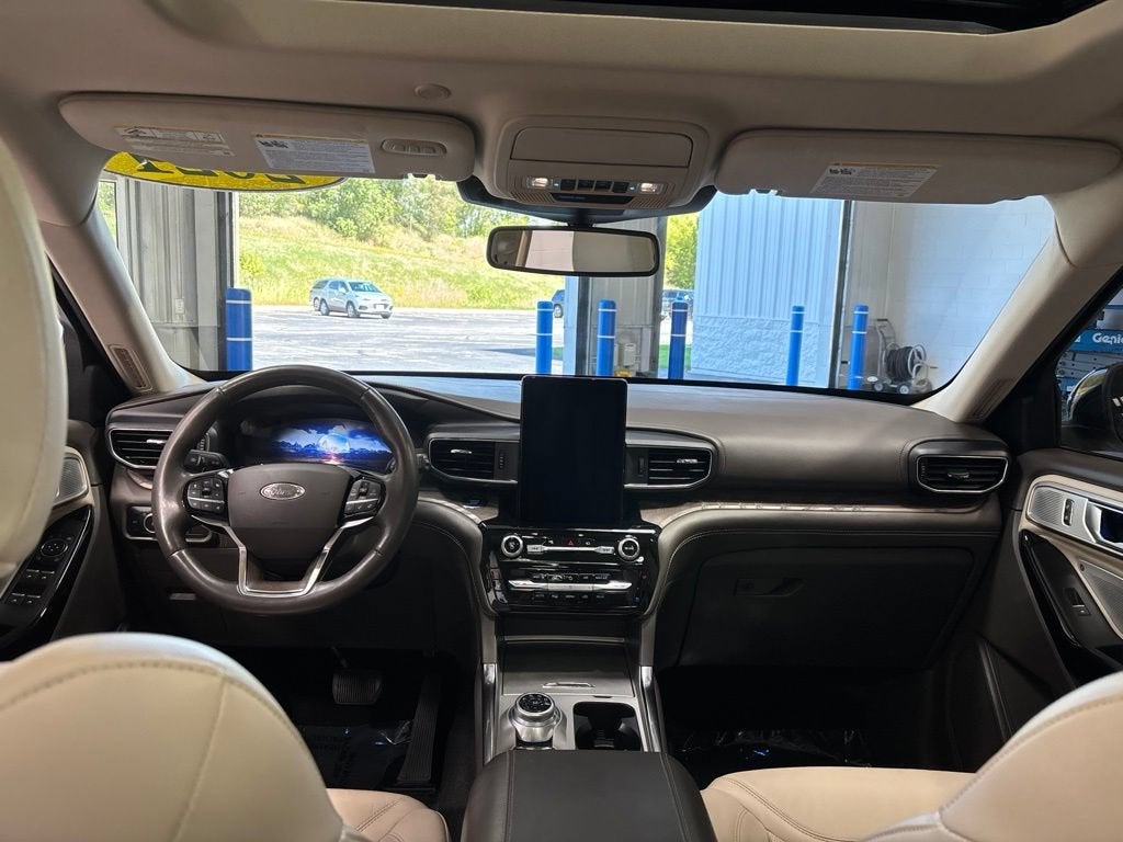 2021 Ford Explorer Platinum