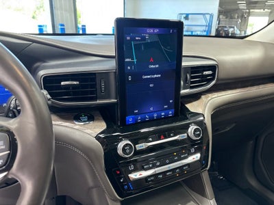 2021 Ford Explorer Platinum