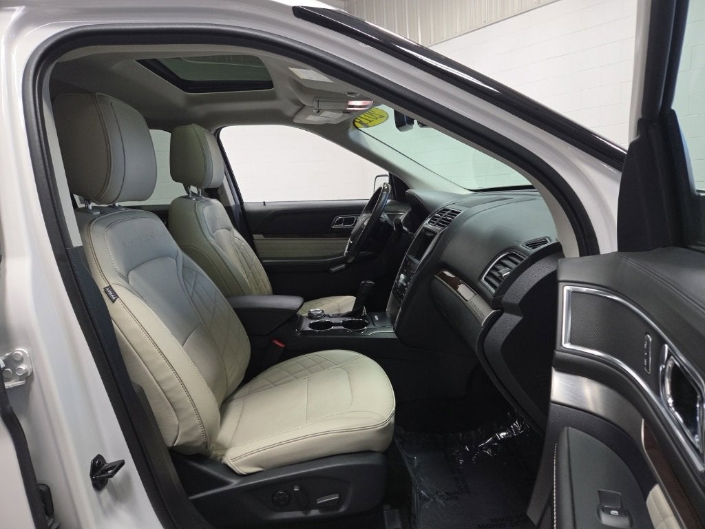 2019 Ford Explorer Platinum