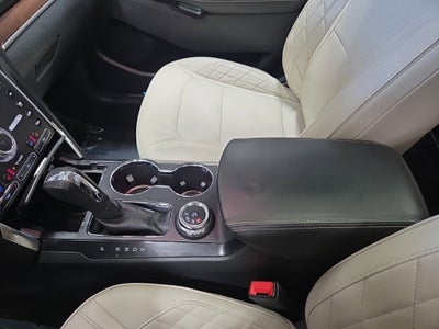 2019 Ford Explorer Platinum
