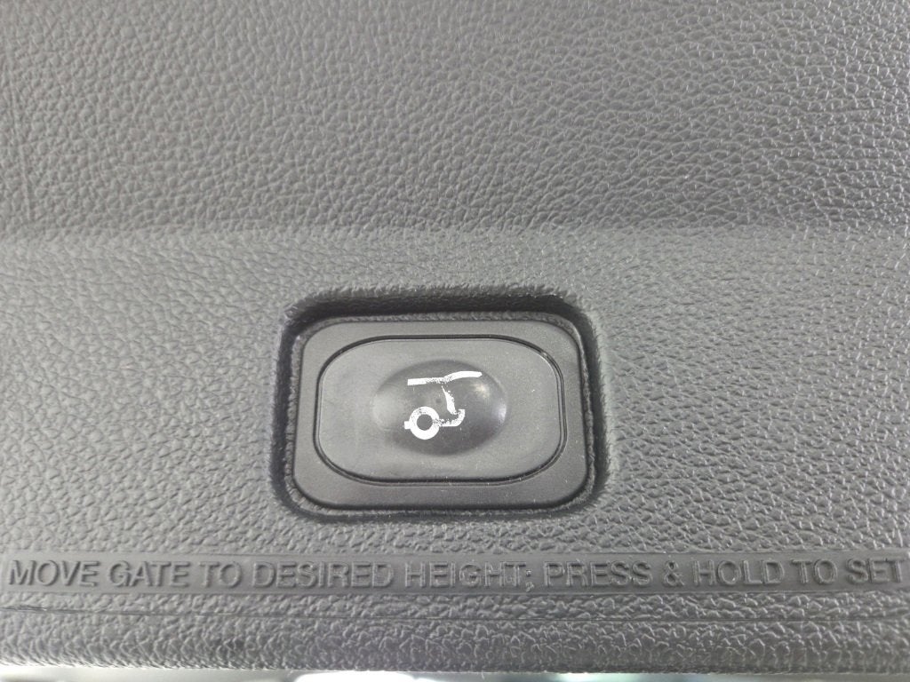 2019 Ford Explorer Platinum