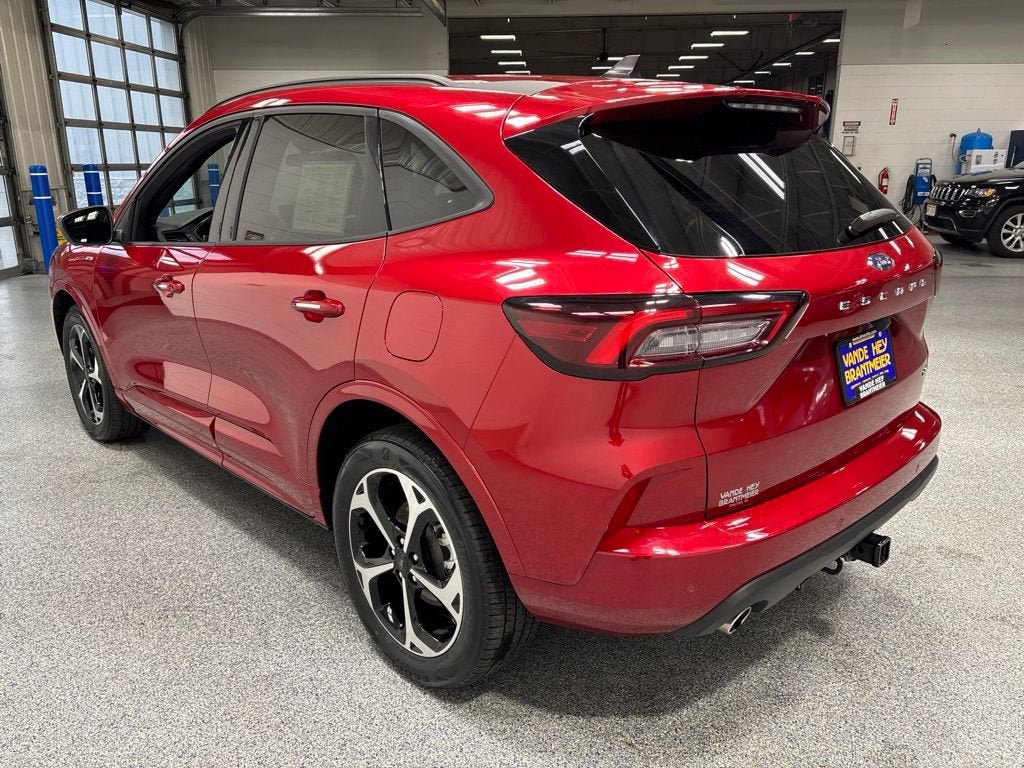 2023 Ford Escape ST-Line Select