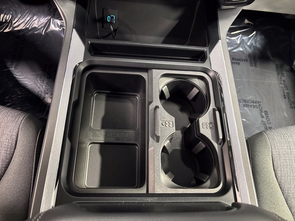 2025 Ford Super Duty F-350 DRW XLT