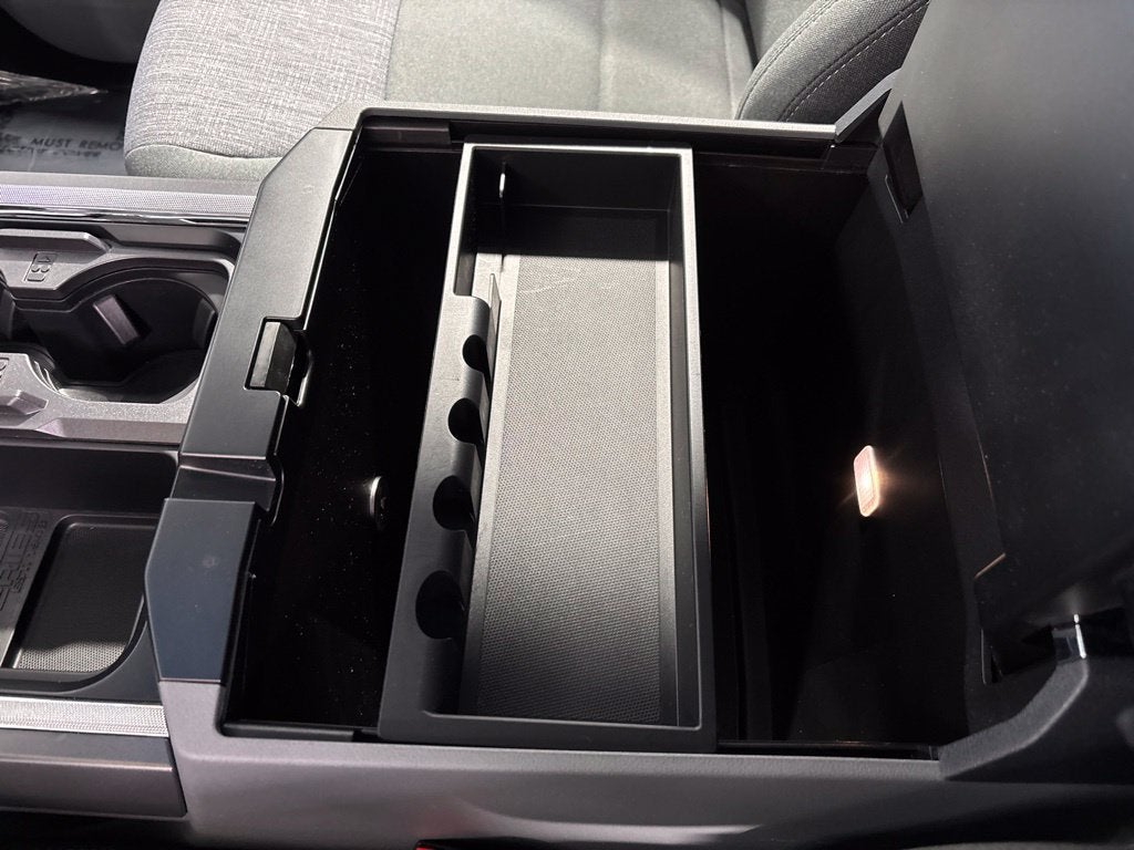 2025 Ford Super Duty F-350 DRW XLT