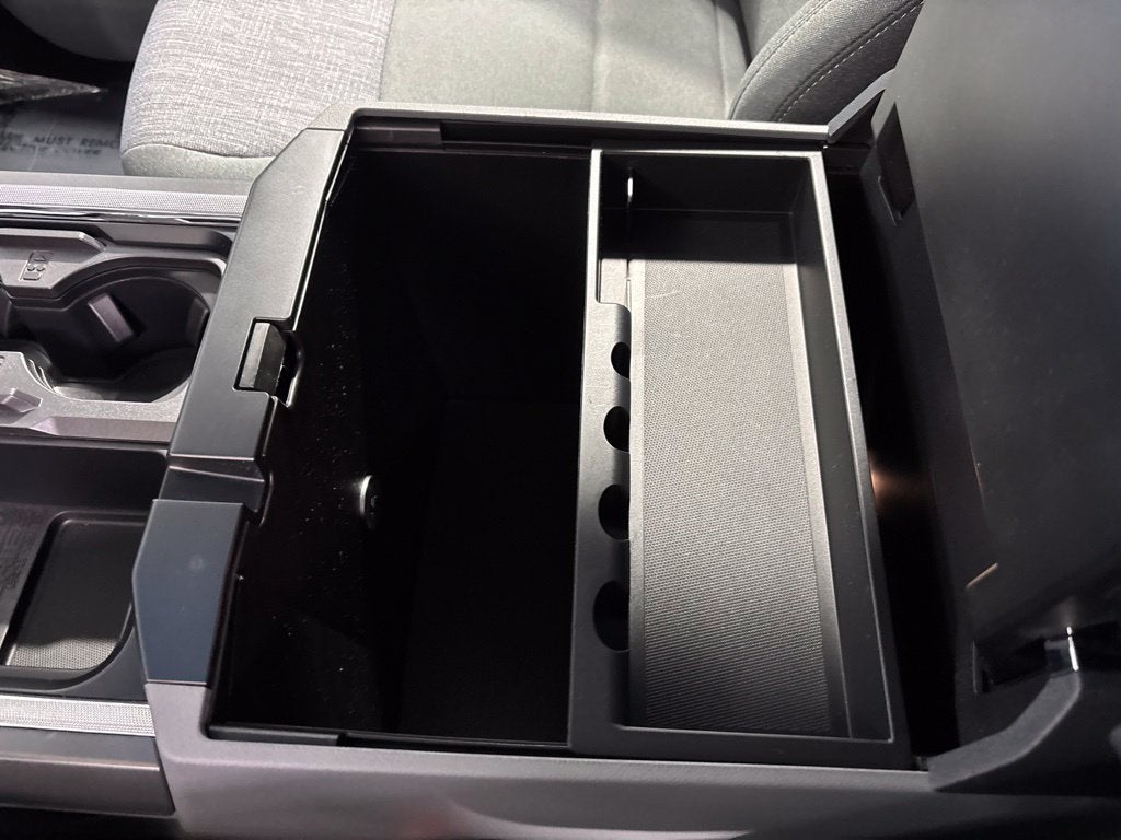2025 Ford Super Duty F-350 DRW XLT