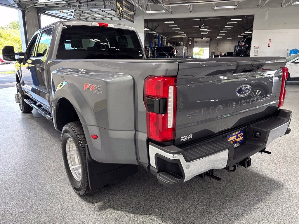 2025 Ford Super Duty F-350 DRW XLT
