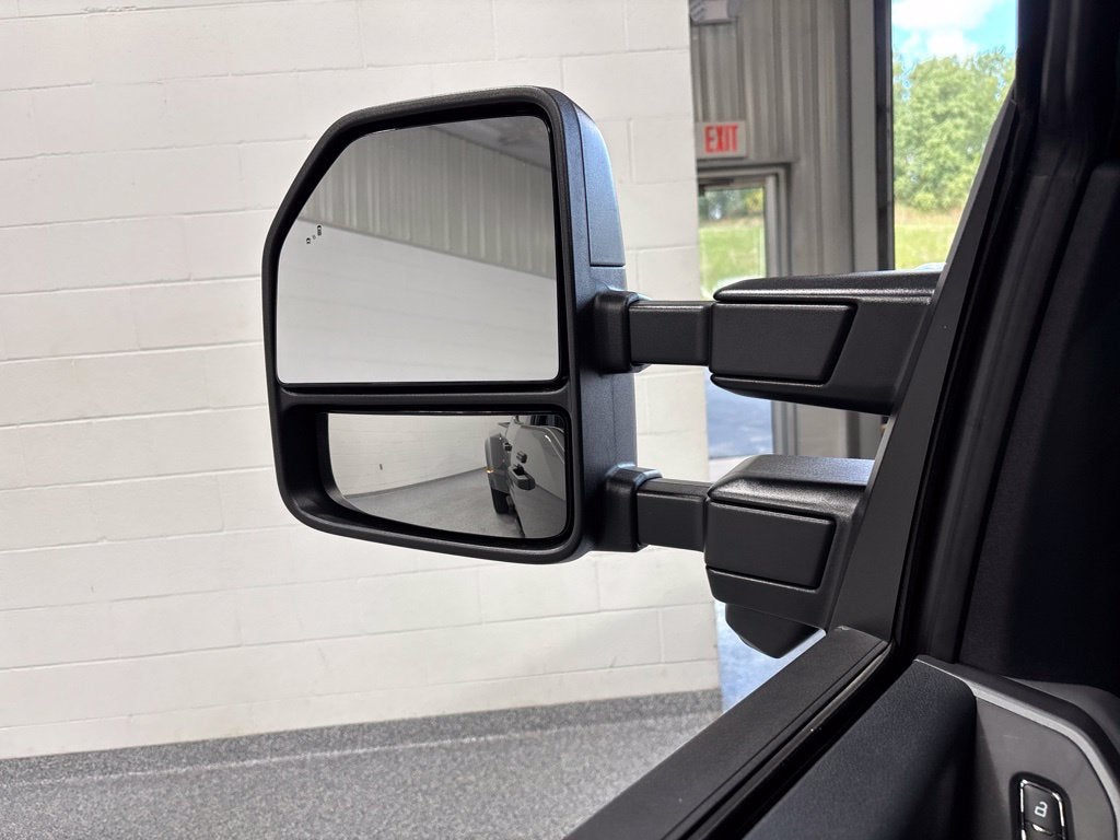 2025 Ford Super Duty F-350 DRW XLT