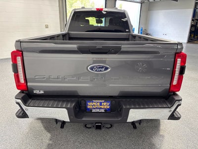 2025 Ford Super Duty F-350 DRW XLT