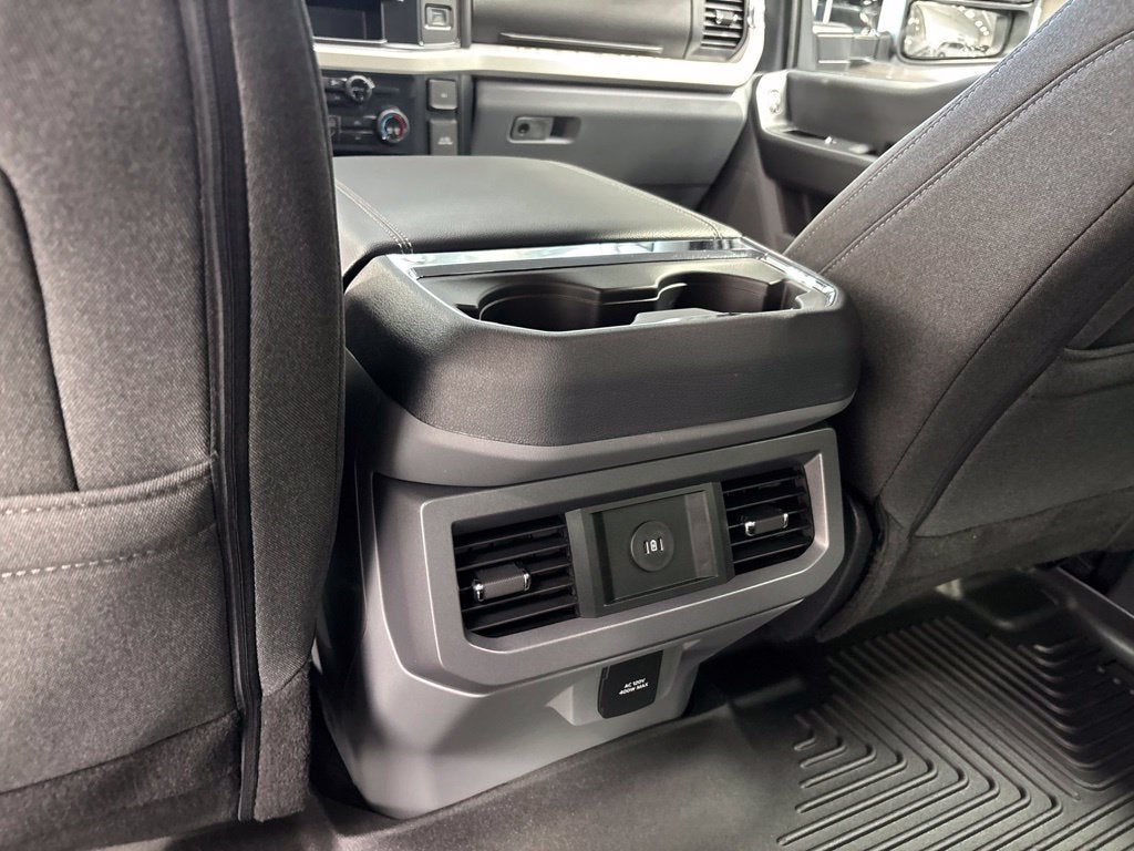2025 Ford Super Duty F-350 DRW XLT