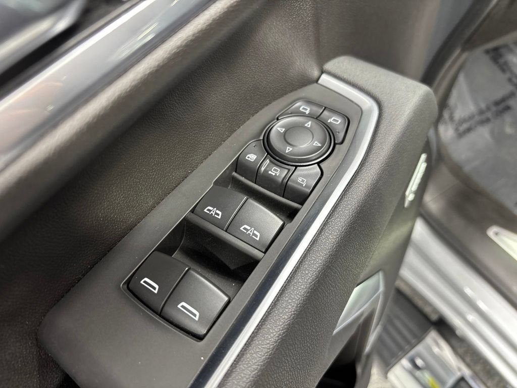 2025 Chevrolet Silverado 3500 HD LTZ DRW
