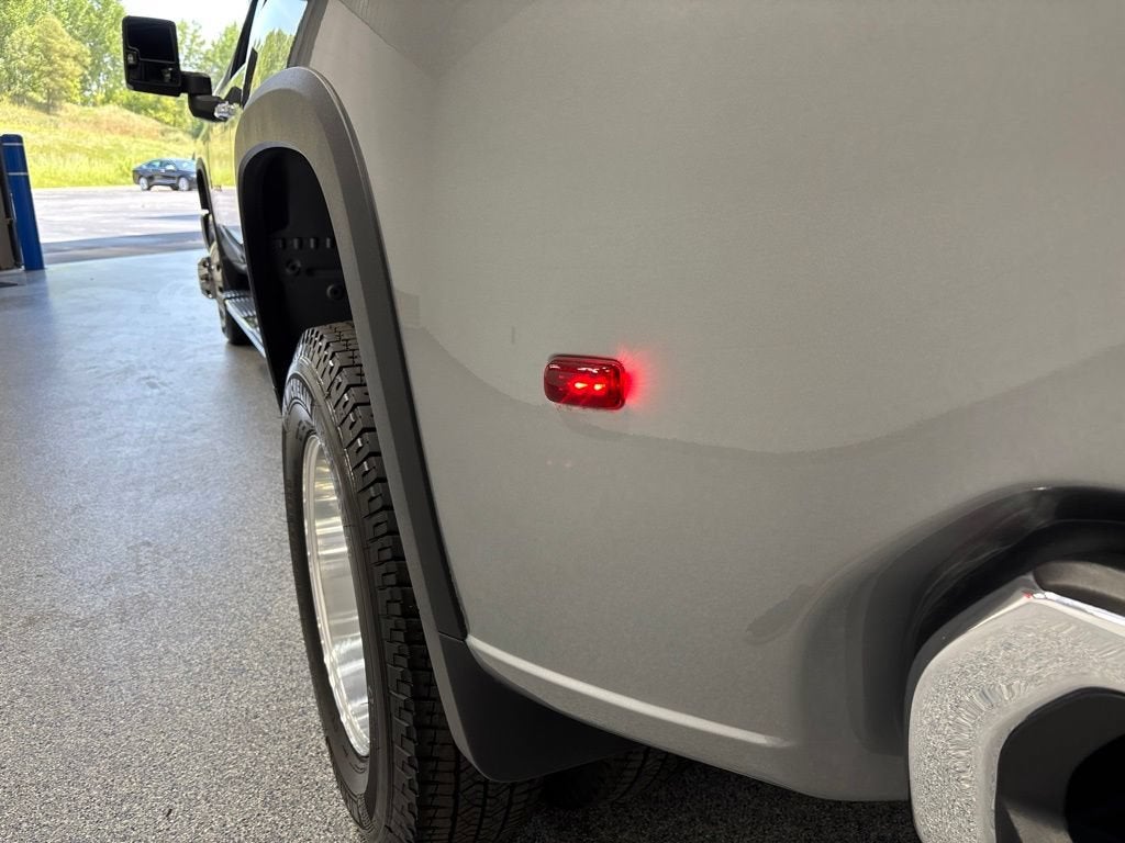 2025 Chevrolet Silverado 3500 HD LTZ DRW