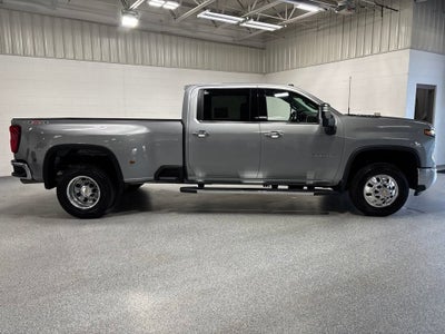 2025 Chevrolet Silverado 3500 HD LTZ DRW