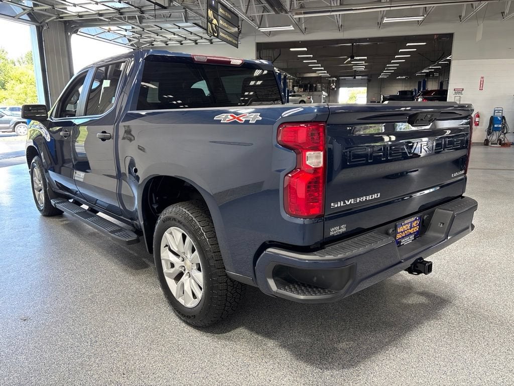 2022 Chevrolet Silverado 1500 Custom