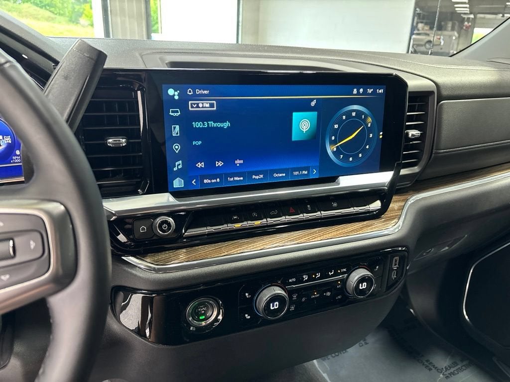 2024 Chevrolet Silverado 1500 LT (2FL)