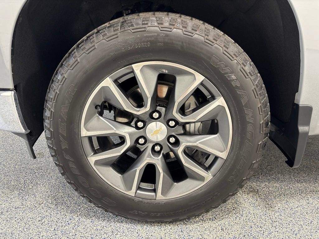 2024 Chevrolet Silverado 1500 LT (2FL)