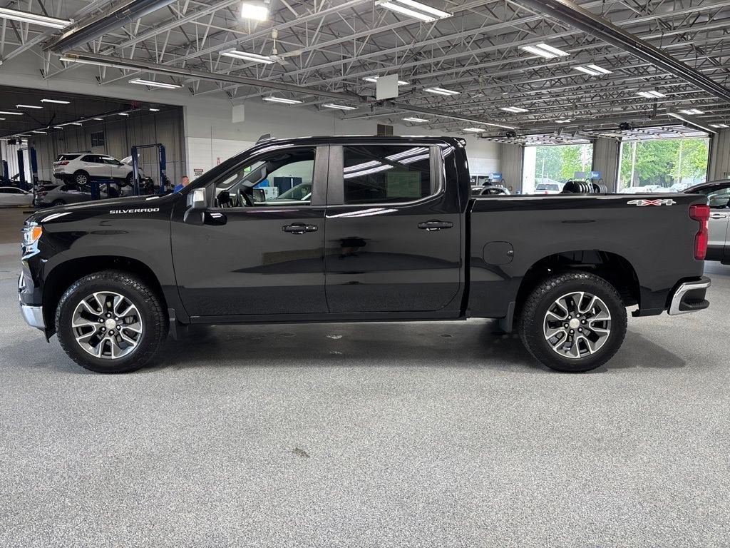 2024 Chevrolet Silverado 1500 LT (2FL)