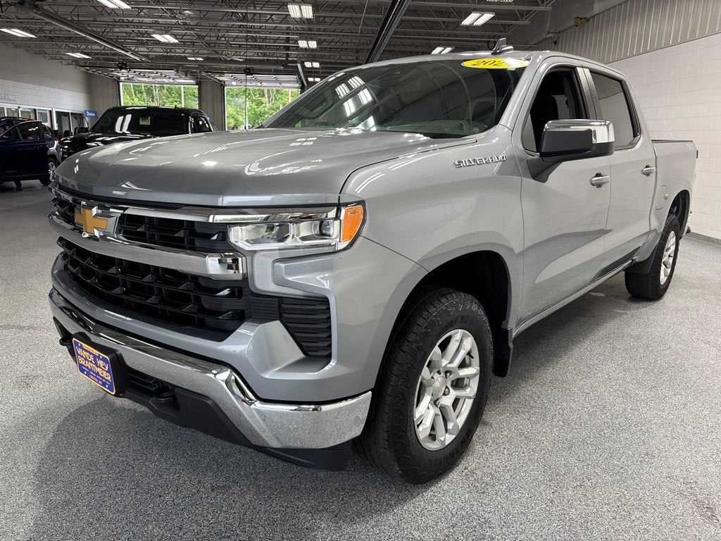 2024 Chevrolet Silverado 1500 LT (2FL)