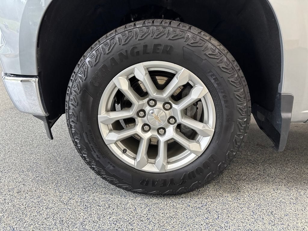 2024 Chevrolet Silverado 1500 LT (2FL)