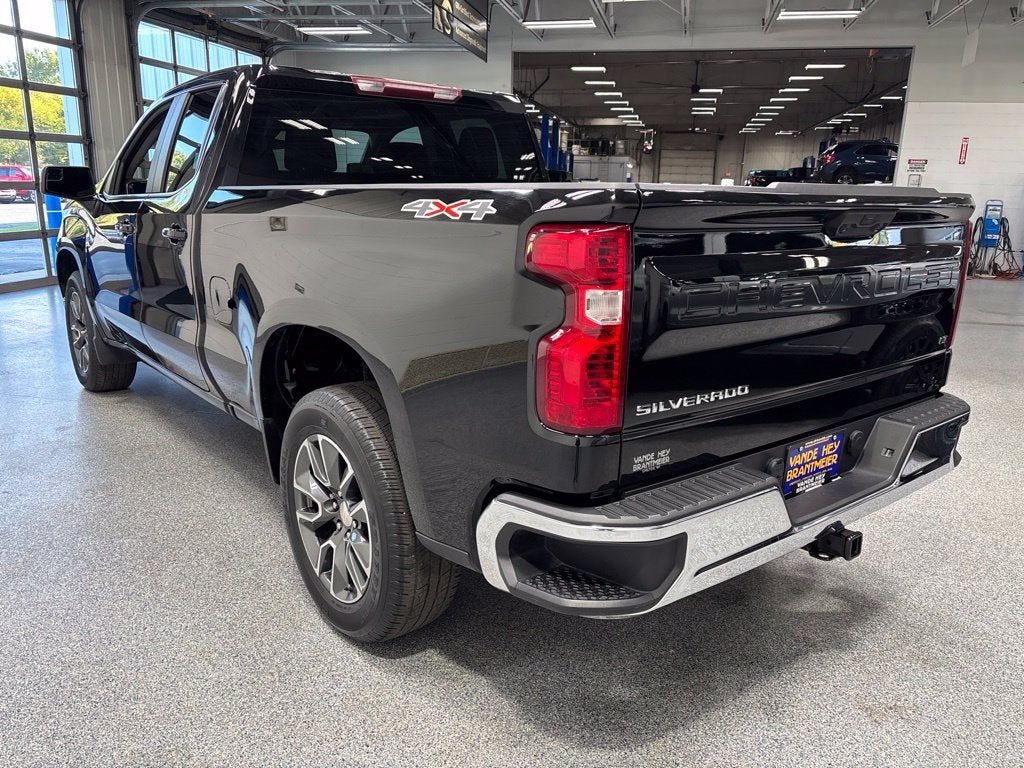 2024 Chevrolet Silverado 1500 LT (2FL)