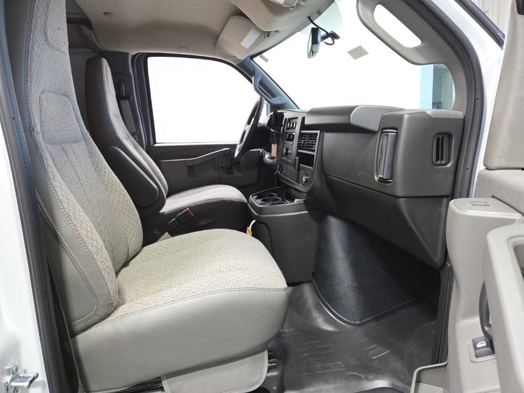 2026 Chevrolet Express Cargo WT