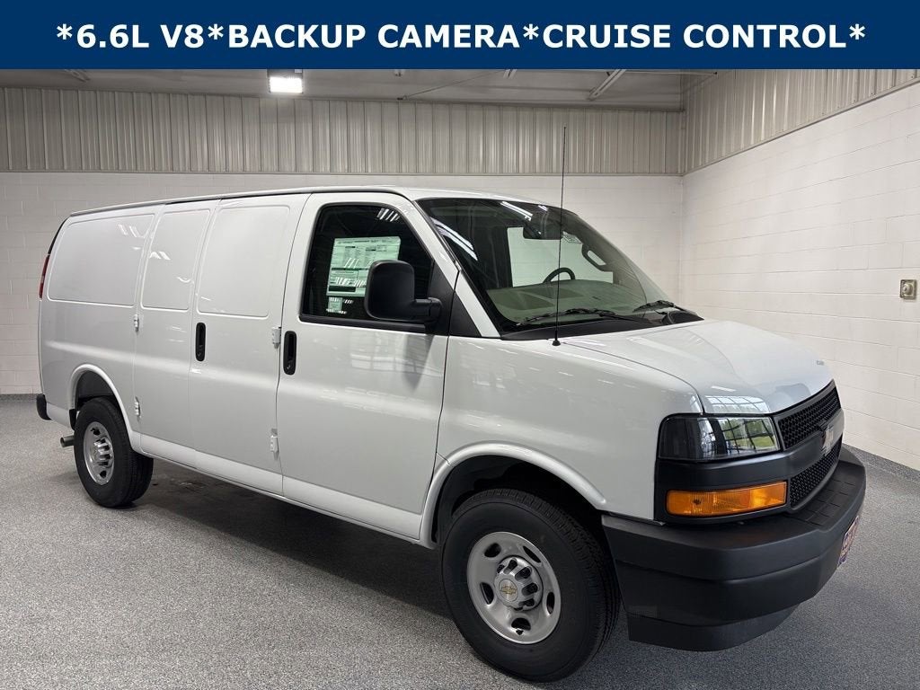 2026 Chevrolet Express Cargo WT