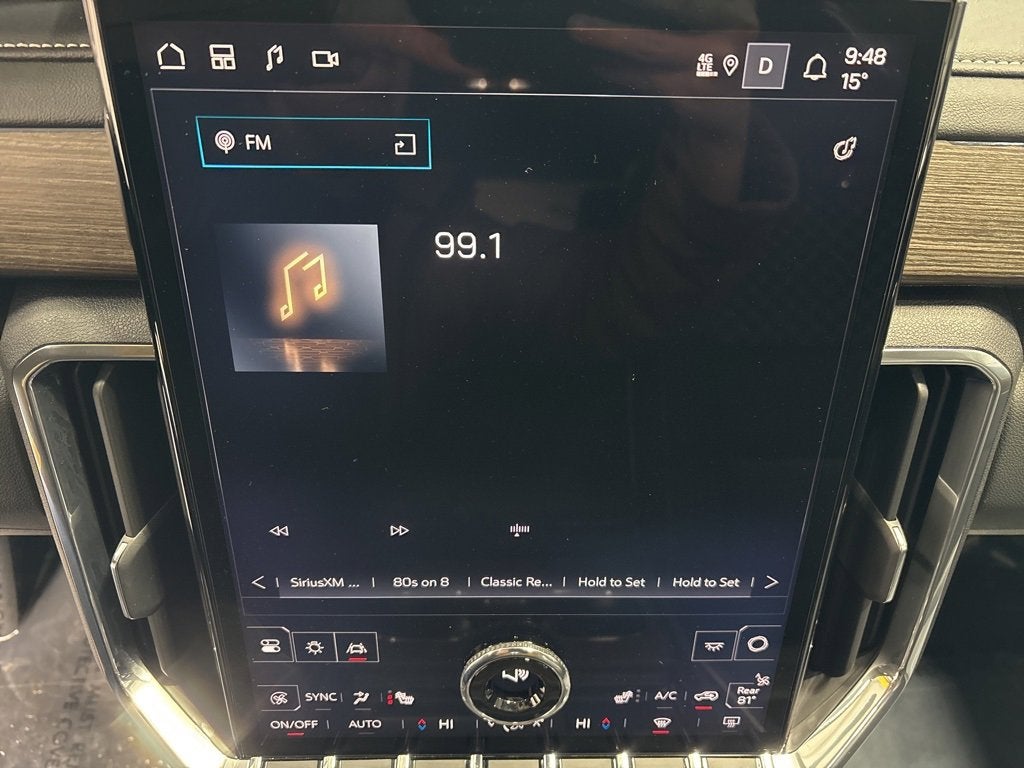 2025 GMC Acadia Denali