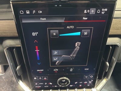 2025 GMC Acadia Denali