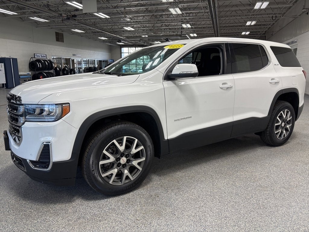 2023 GMC Acadia SLE