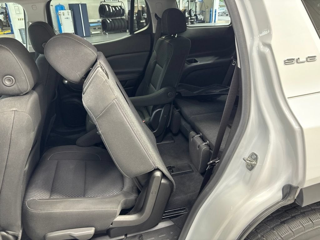 2022 GMC Acadia SLE