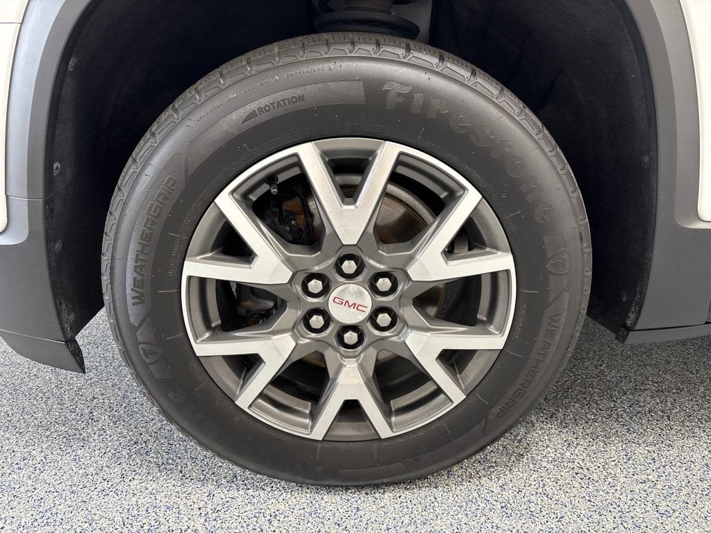 2022 GMC Acadia SLE