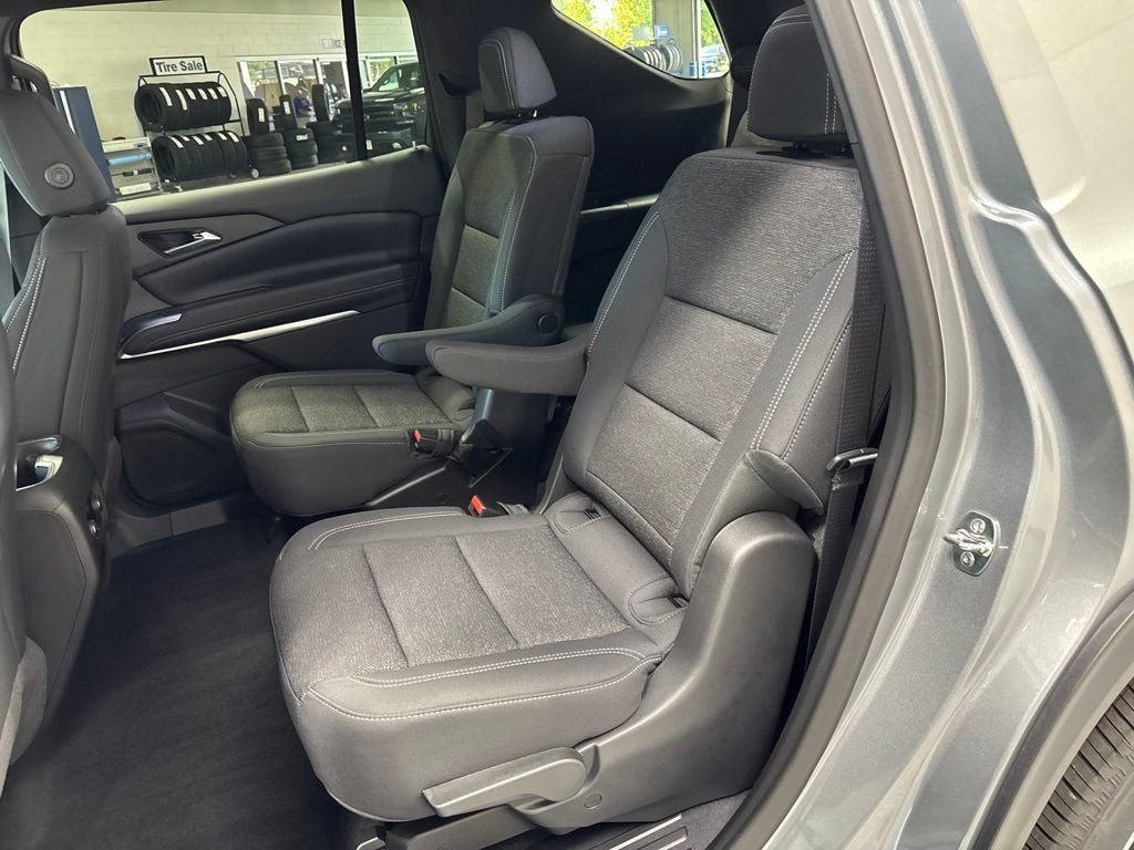 2027 Chevrolet Traverse LT - Photo 47