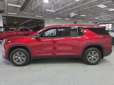 2025 Chevrolet Traverse LT