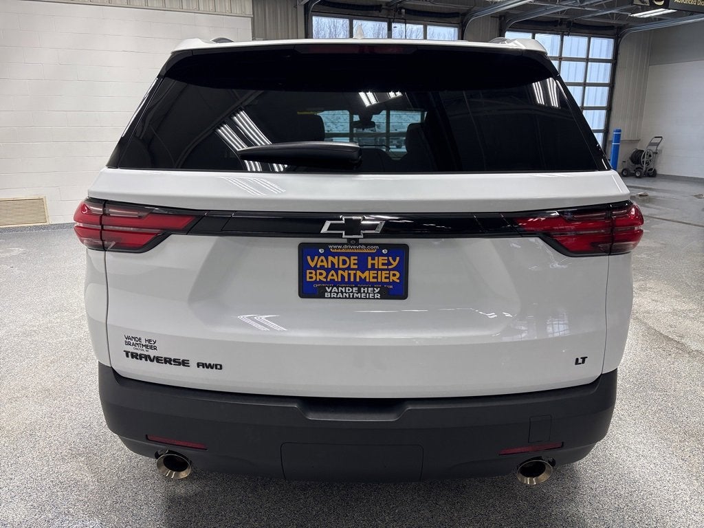 2023 Chevrolet Traverse LT Leather