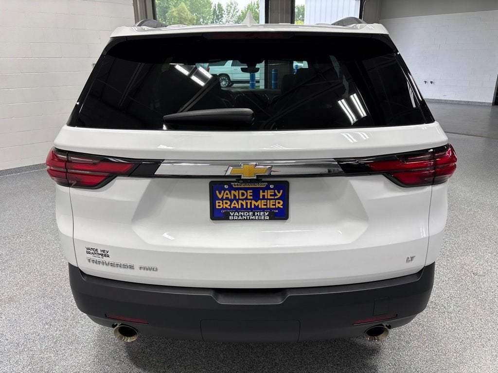 2023 Chevrolet Traverse LT Leather