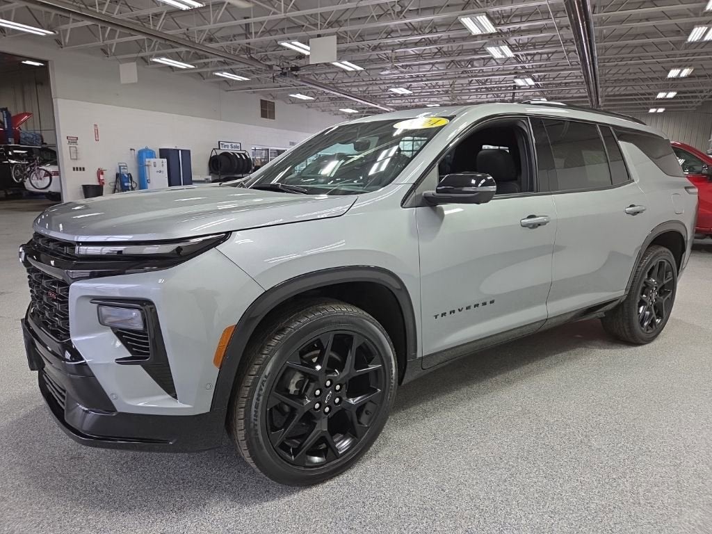 2024 Chevrolet Traverse RS