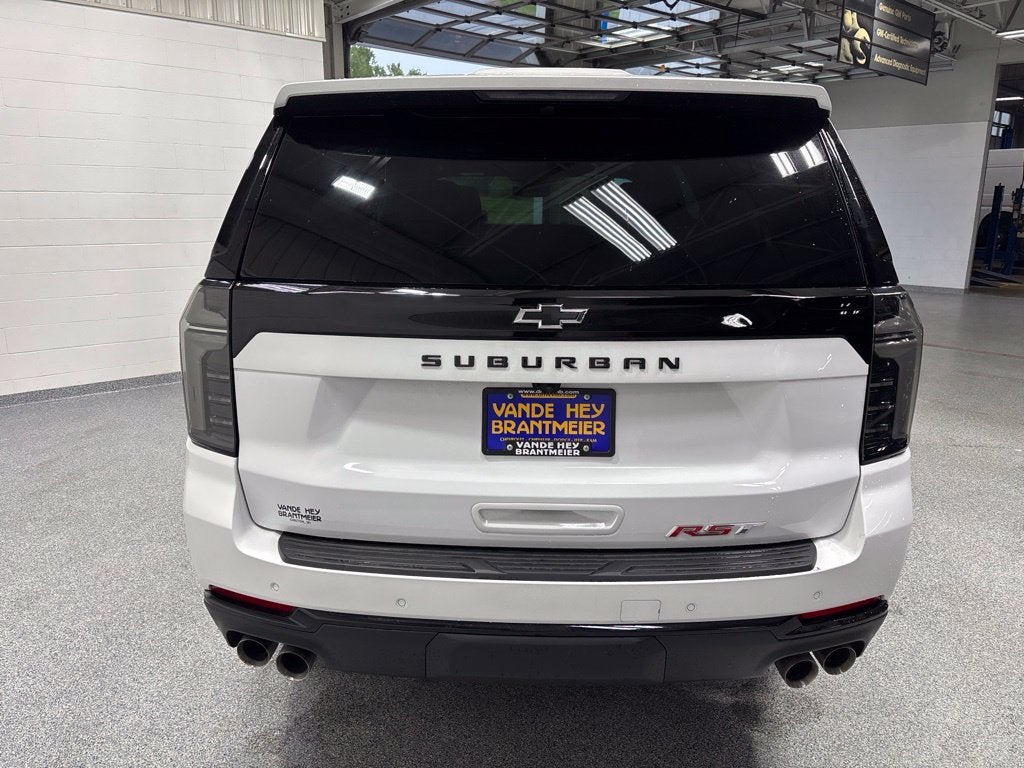 2026 Chevrolet Suburban RST