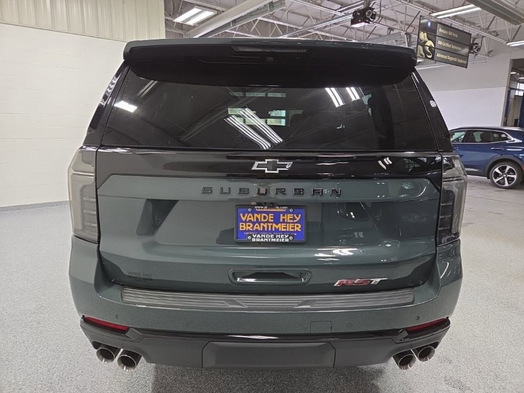 2026 Chevrolet Suburban RST