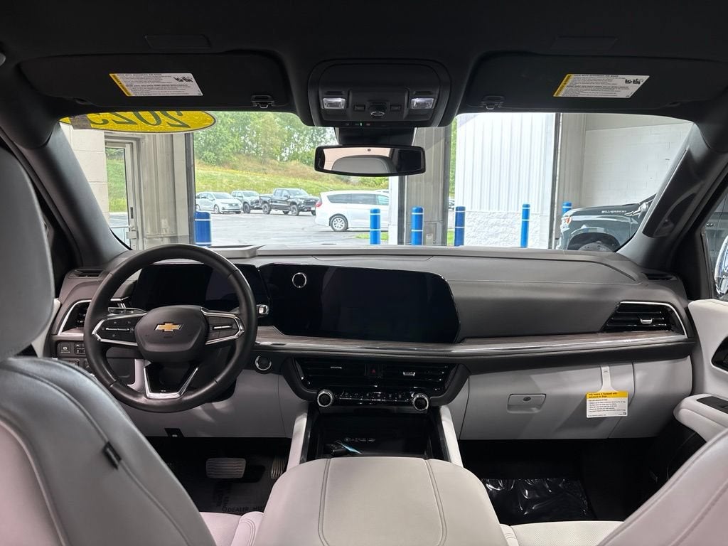 2025 Chevrolet Suburban Premier