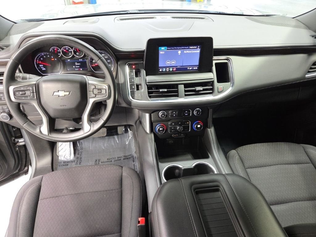 2023 Chevrolet Suburban LS