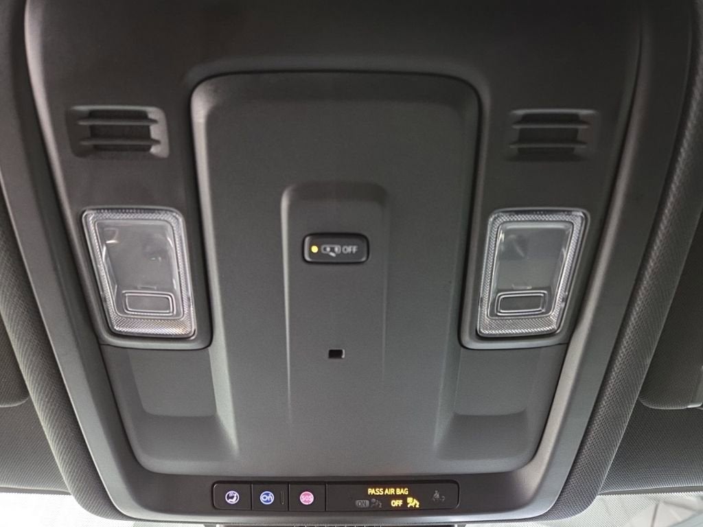 2023 Chevrolet Suburban LS