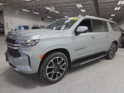 2023 Chevrolet Suburban LS