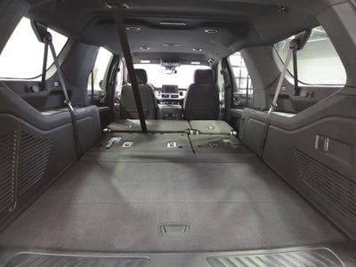 2023 Chevrolet Suburban LS