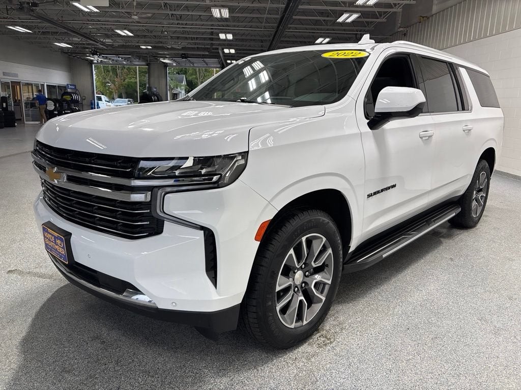 2022 Chevrolet Suburban LT