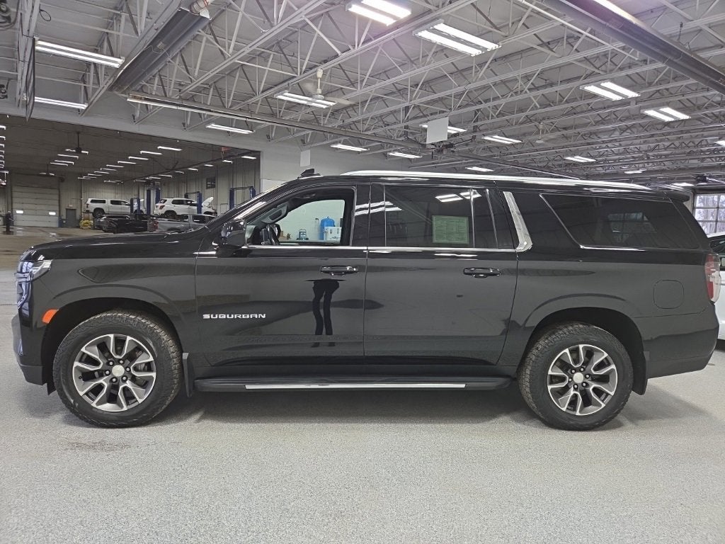 2021 Chevrolet Suburban LT