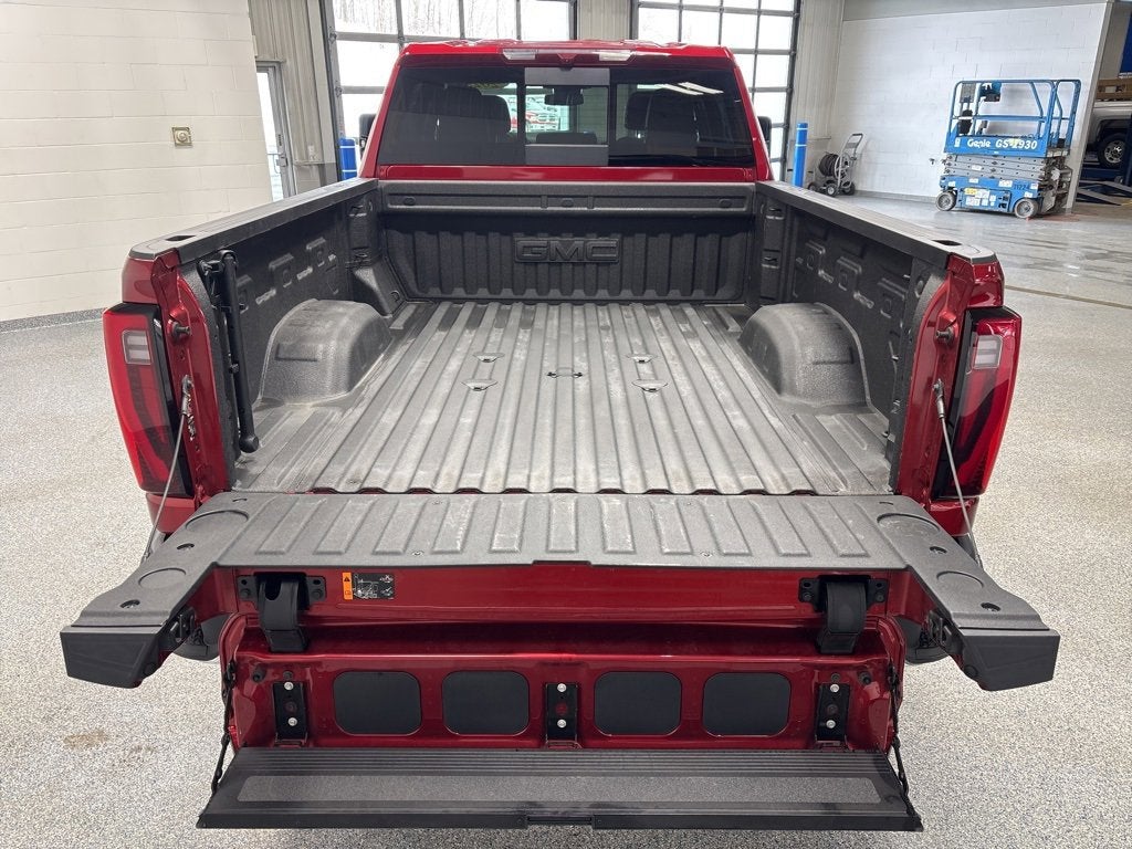 2025 GMC Sierra 2500 HD SLT